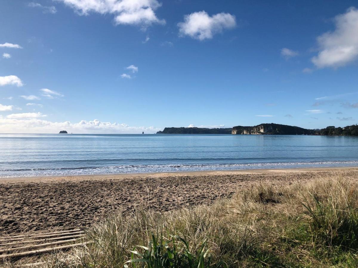 The Publican'S Palace Whitianga Extérieur photo