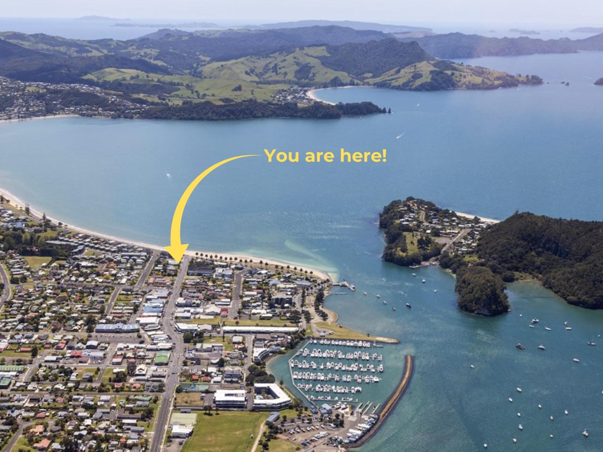 The Publican'S Palace Whitianga Extérieur photo